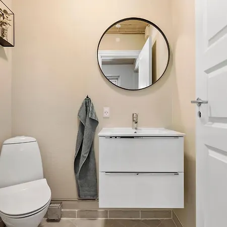 Vakantiehuis Stunning In With Wifi *