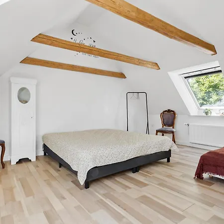 Vakantiehuis Stunning In With Wifi Ranum