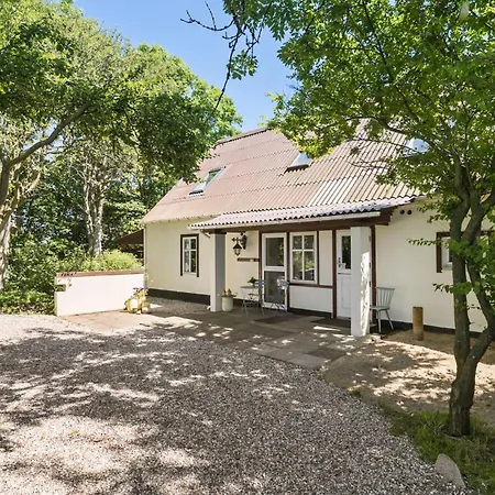 Vakantiehuis Stunning In With Wifi *